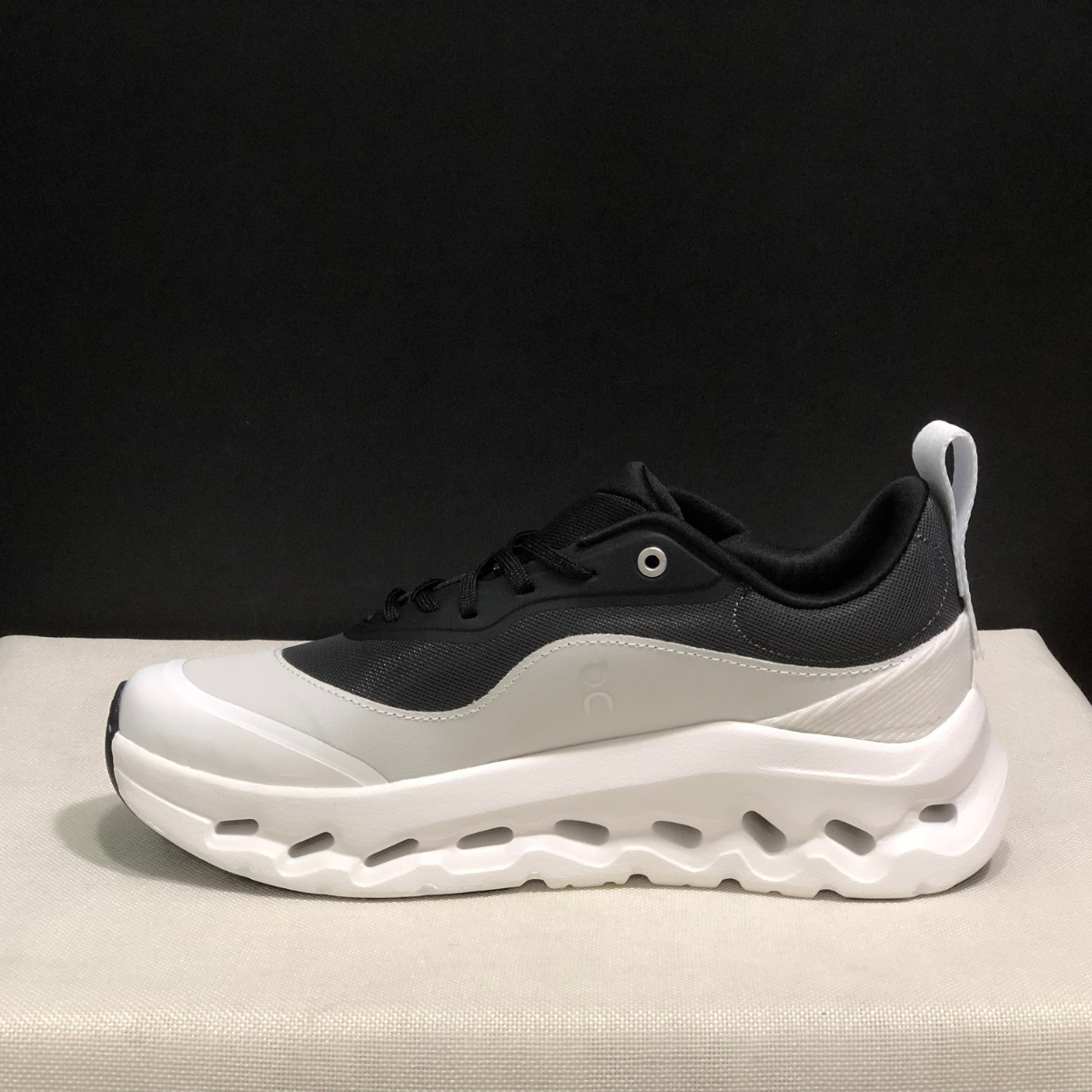 On Cloud × Loewe — Cloudtilt Mouse