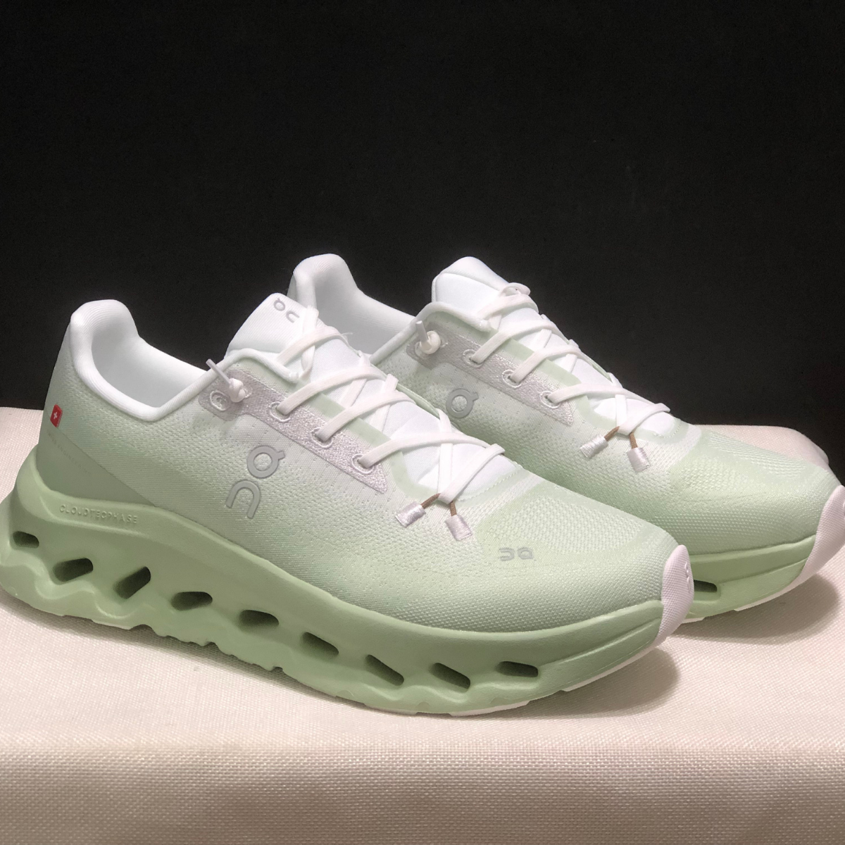 Cloudtilt - Light Mint